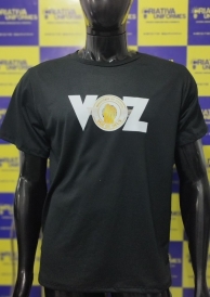 CAMISA PRETA EM POLISTER PERSONALIZADA